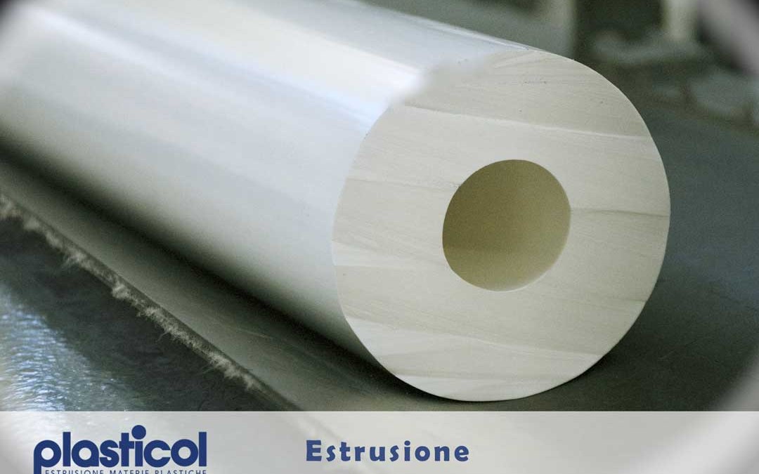 Estrusi in materie plastiche