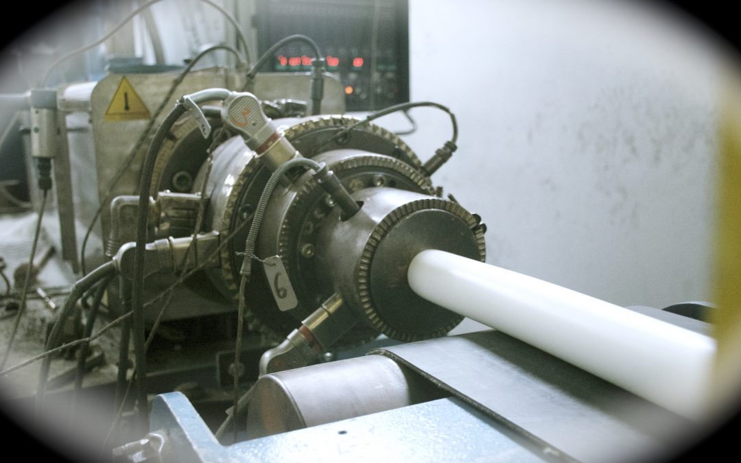 processo di estrusione materie plastiche